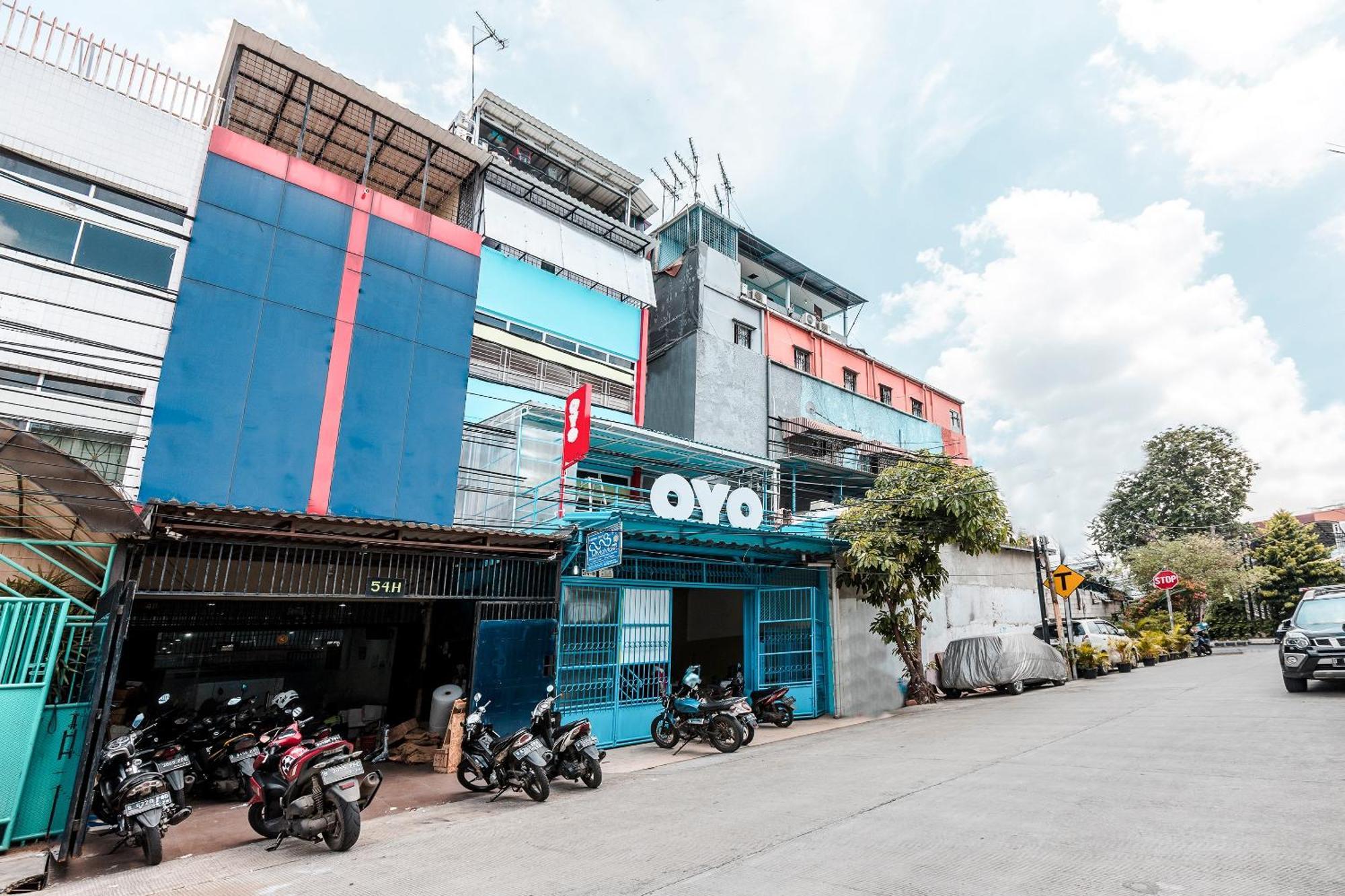 Oyo 478 Balcon Biru Hotel Jacarta Exterior foto